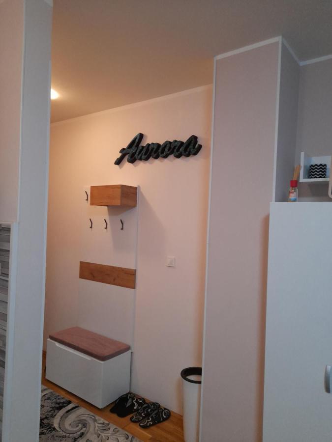 נובי סאד Apartman Aurora מראה חיצוני תמונה